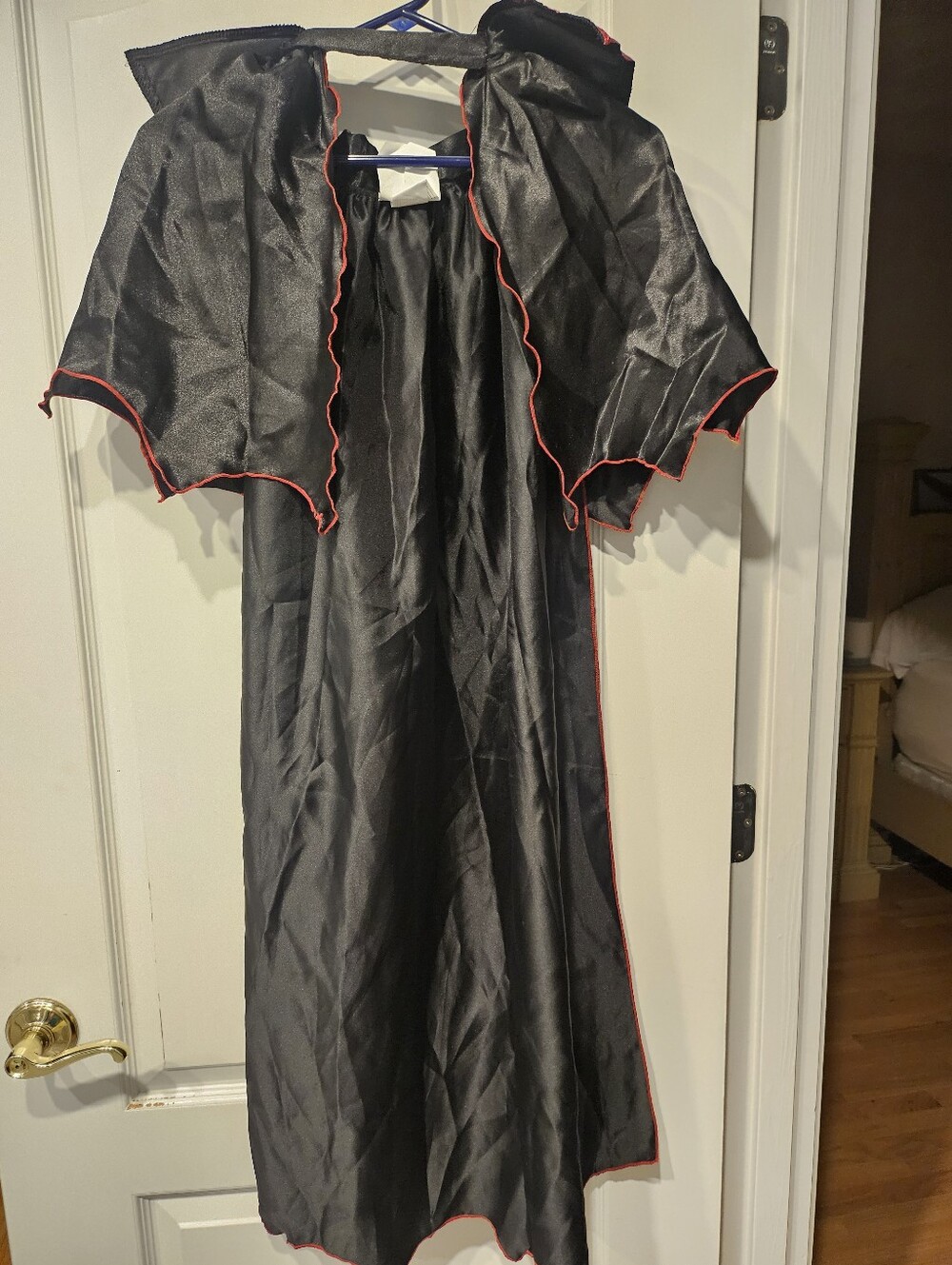 Spirit Halloween Black Cape W Red Trim- Adult Medium